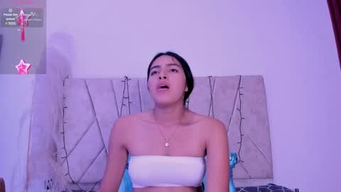 Snapshot of kaelaa18 chatting on 12-19-24, 02:46 Kaela online show from 12-19-24, 02:46