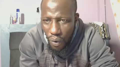 kai91799 online show from 12-17-25, 08:59