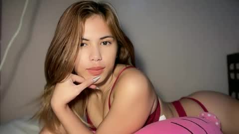 Snapshot of kai_kate02 chatting on 07-18-26, 03:22 kai online show from 07-18-26, 03:22