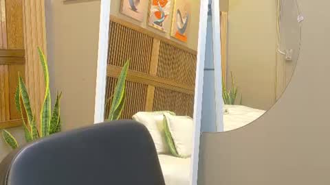 Snapshot of kaiawhite chatting on 06-11-26, 12:32 kaiawhite online show from 06-11-26, 12:32