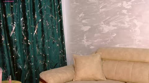 Kaila Lewis online show from 04-14-26, 06:25