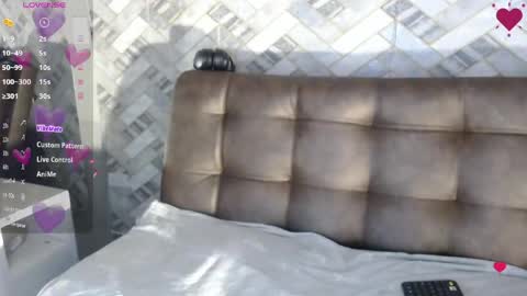 Snapshot of kailani8 chatting on 05-12-26, 11:40 Kailani online show from 05-12-26, 11:40
