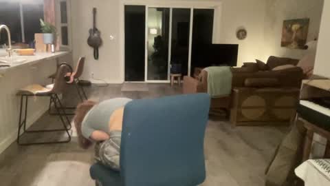 Snapshot of kaileeshy chatting on 11-16-25, 04:18 Kailee Smile online show from 11-16-25, 04:18