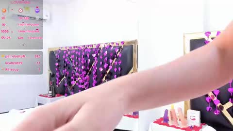 kelly online show from 02-20-25, 05:40