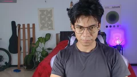 Snapshot of kain_moretti chatting on 04-15-26, 11:39 KAIN online show from 04-15-26, 11:39