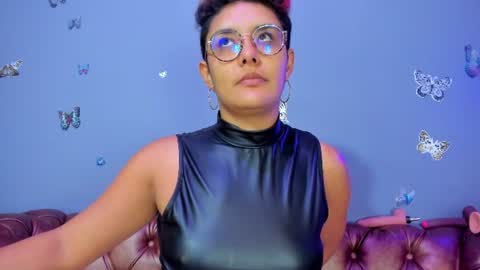 Snapshot of kaira_mosse_ chatting on 06-24-26, 11:42 kaira_mosse_ online show from 06-24-26, 11:42