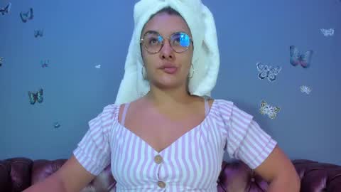 Snapshot of kaira_mosse_ chatting on 07-14-26, 12:00 kaira_mosse_ online show from 07-14-26, 12:00