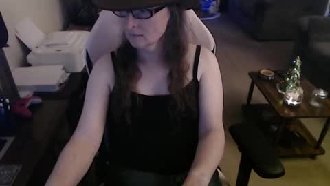 Camprincess331 online show from 12-03-25, 02:30