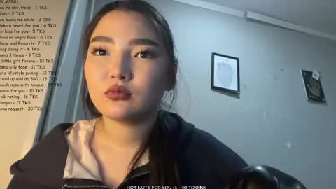 Snapshot of kalalinet chatting on 05-12-26, 04:04 Sakura online show from 05-12-26, 04:04