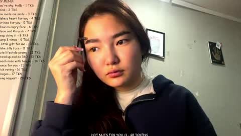 Snapshot of kalalinet chatting on 05-17-26, 03:08 Sakura online show from 05-17-26, 03:08