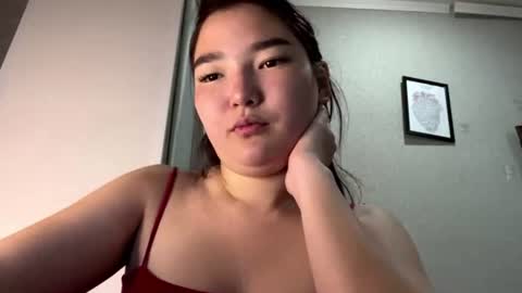 Snapshot of kalalinet chatting on 06-19-26, 04:44 Sakura online show from 06-19-26, 04:44