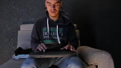 Kale online show from 01-15-26, 10:53