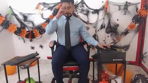 Kaleth online show from 10-23-25, 06:02