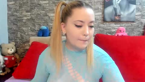 kalindahot online show from 11-16-25, 07:08