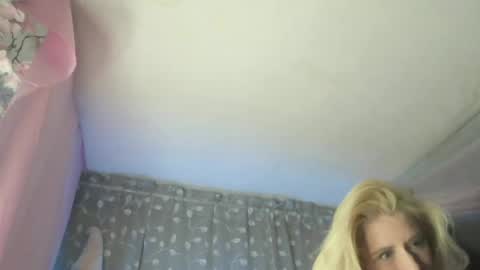Snapshot of kaliraynex chatting on 06-29-26, 10:15 kaliraynex online show from 06-29-26, 10:15