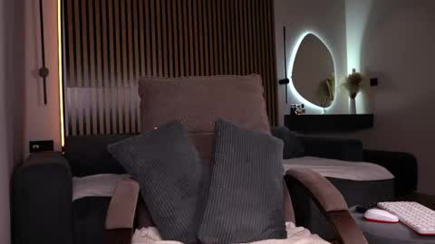 Snapshot of kalisa_pearl chatting on 05-28-26, 09:34 Please call me Kalisa online show from 05-28-26, 09:34