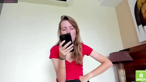 Snapshot of kalisee_ chatting on 05-14-26, 06:53 Kalisee online show from 05-14-26, 06:53