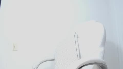 Hannah online show from 12-20-24, 11:47