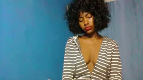 Snapshot of kalo19740341 chatting on 02-14-26, 01:30 kalo Marie2026 online show from 02-14-26, 01:30