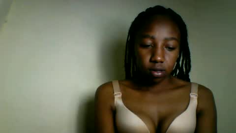 kalyssia_belle online show from 07-06-26, 10:45