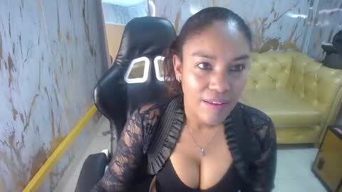 Kamala. Live 2100 - 600 online show from 11-09-25, 12:47