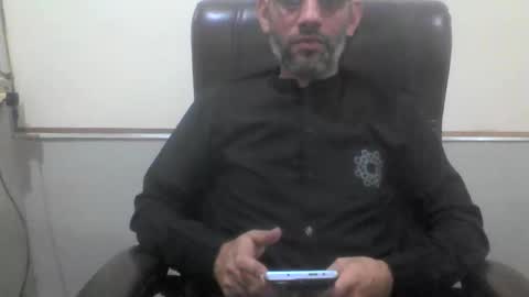 kami99099 online show from 10-09-25, 04:32