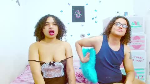 Dante and Carolina independient model online show from 01-20-25, 11:32