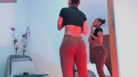 Snapshot of kamila_arias chatting on 07-14-26, 12:55 online show from 07-14-26, 12:55