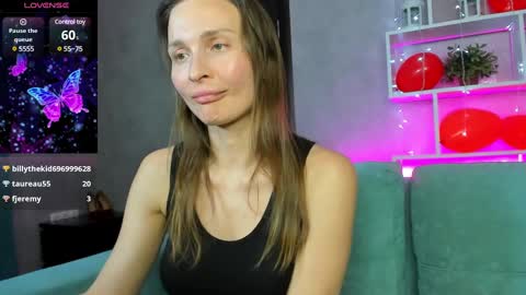 Kamila GMT2 Tue 10 AM - 4 PMWed 3-9 AM Thur 3-9 AM Fri 3-9 AM Sat 10 AM - 4 PM. online show from 02-28-25, 02:31