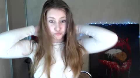 kamilla_love_ online show from 03-26-26, 02:33