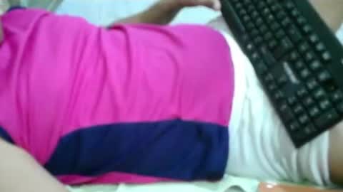 Kamilo online show from 06-15-26, 04:15