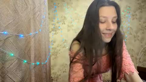 Mari  Simmons online show from 01-15-26, 01:10