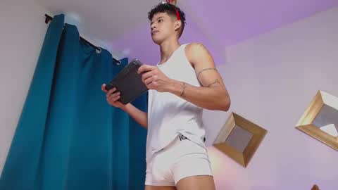 Kami online show from 12-04-25, 06:27