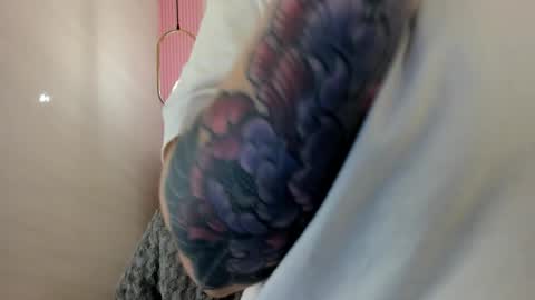 CAMILA   IG Camila2oficial online show from 01-08-26, 01:13