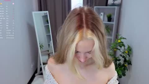 Alice online show from 03-08-26, 03:10