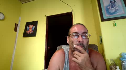 Snapshot of kansasfarmer1 chatting on 08-05-26, 03:48 kansasfarmer1 online show from 08-05-26, 03:48