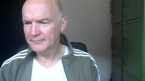 Robbie online show from 04-19-26, 05:29