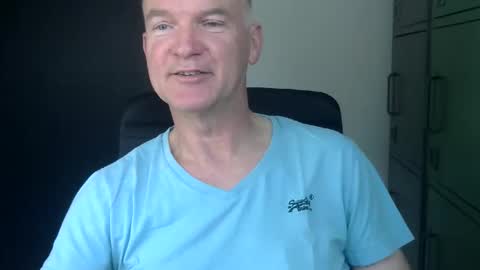 Snapshot of kapitein_rob chatting on 05-21-26, 02:57 Robbie online show from 05-21-26, 02:57