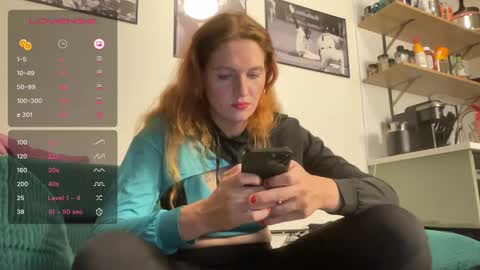 Snapshot of kapri_sun chatting on 09-27-25, 01:43 kapri_sun online show from 09-27-25, 01:43