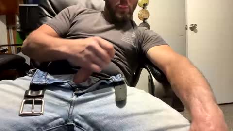 Snapshot of kaptainsmok36 chatting on 11-12-25, 12:11 kaptainsmok36 online show from 11-12-25, 12:11