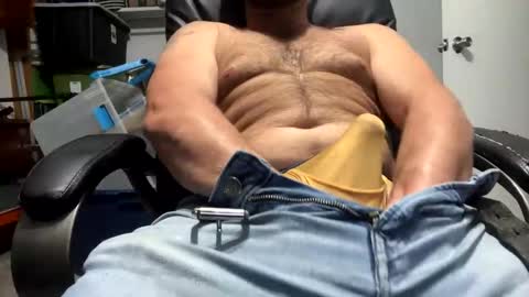 Snapshot of kaptainsmok36 chatting on 11-12-25, 04:18 kaptainsmok36 online show from 11-12-25, 04:18