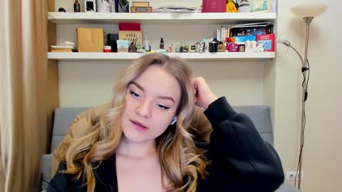 Kara. Off from 15th till 24th of December online show from 02-07-25, 11:45