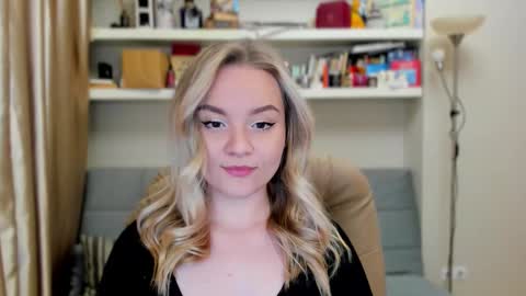 Kara. Off from 15th till 24th of December online show from 10-31-25, 12:11