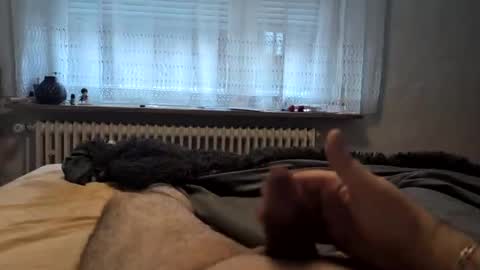 Ask me online show from 12-28-24, 07:22