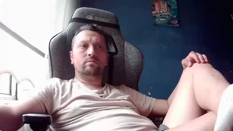 karasimsek54 online show from 04-18-26, 08:29