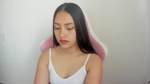 karely_sweet_ online show from 07-10-26, 12:41