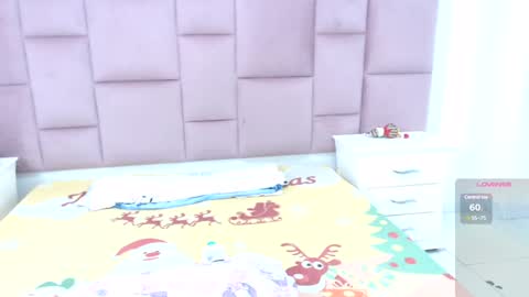 Snapshot of karen_davids chatting on 01-15-25, 11:53 karen online show from 01-15-25, 11:53