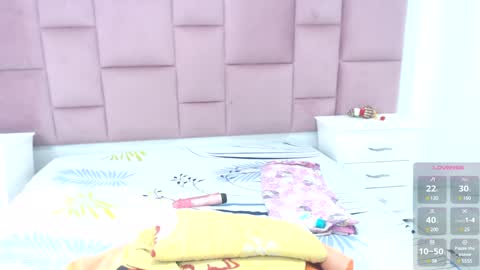 Snapshot of karen_davids chatting on 01-16-25, 11:58 karen online show from 01-16-25, 11:58