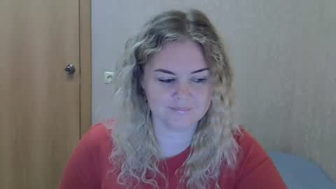 Snapshot of karennelsonx chatting on 06-24-26, 10:58 karennelsonx online show from 06-24-26, 10:58