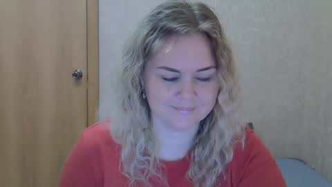 Snapshot of karennelsonx chatting on 07-06-26, 01:41 karennelsonx online show from 07-06-26, 01:41